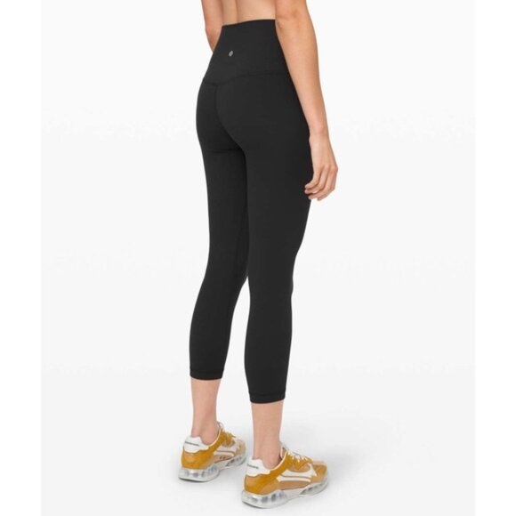 Lululemon Align Crop Legging Black Athleisure 6 - Picture 4 of 9